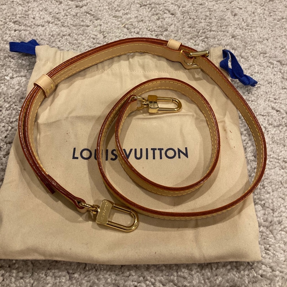 Louis Vuitton strap